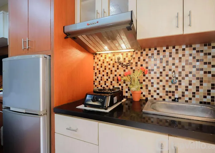 Comfy Studio Room Apartment At Kebagusan City By Travelio
